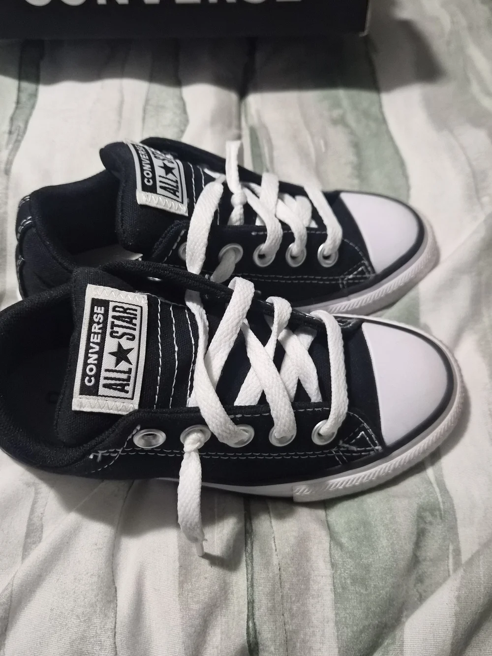 Converse Kids' Chuck Taylor All Star Low Top Sneakers - Black/White